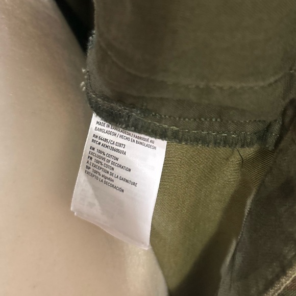 American Eagle AE Utility Army Camo Button Up Cargo Broken HEART Jacket - Picture 14 of 15